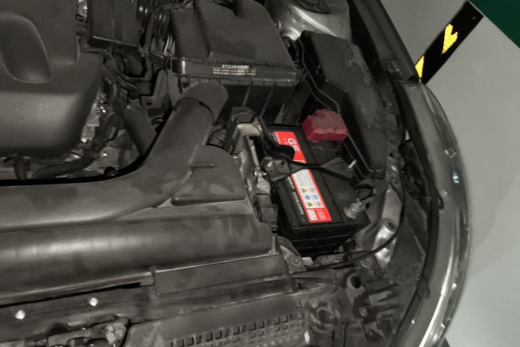 Used Nissan Teana 2011 2.0L XL Comfort Edition Engine Bay Left