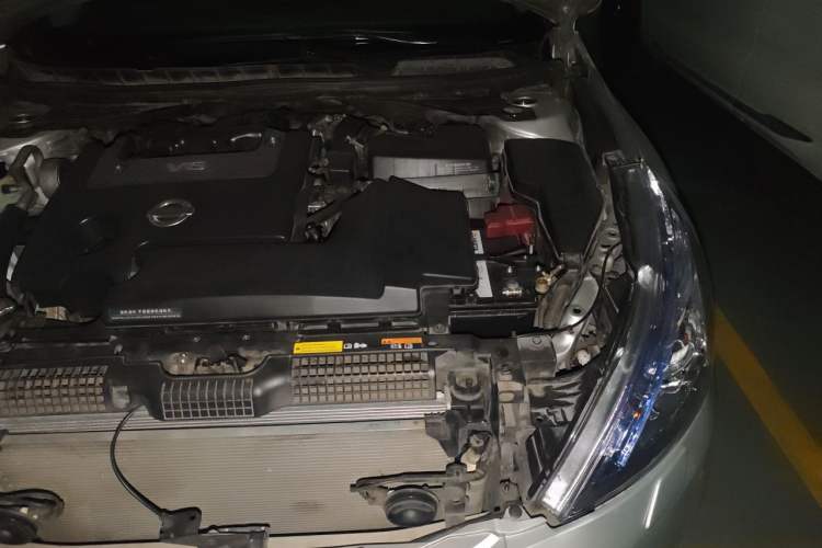 Used Nissan Teana 2011 2.5L XL Advanced Edition Engine Bay Left