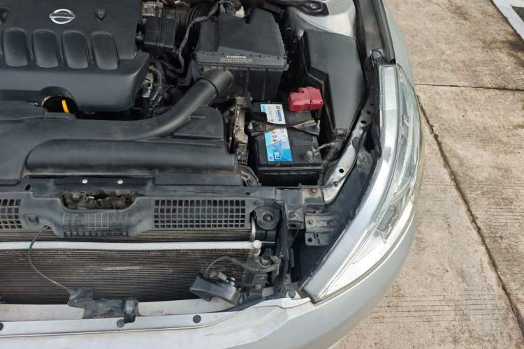 Used Nissan Teana 2011 2.0L XL Comfort Edition Engine Bay Left