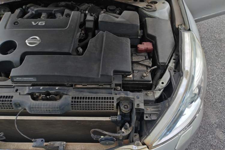 Used Nissan Teana 2011 2.5L XL Advanced Edition Engine Bay Left