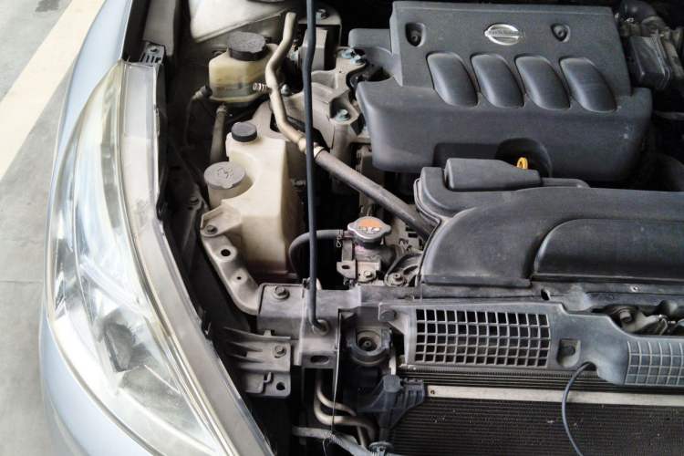 Used Nissan Teana 2011 2.0L XL Comfort Edition Engine Bay Right