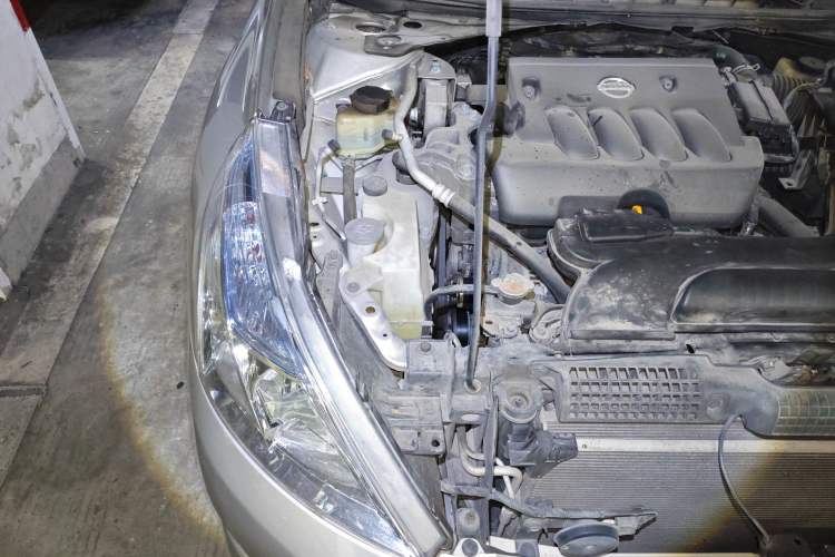 Used Nissan Teana 2011 2.0L XL Comfort Edition Engine Bay Right