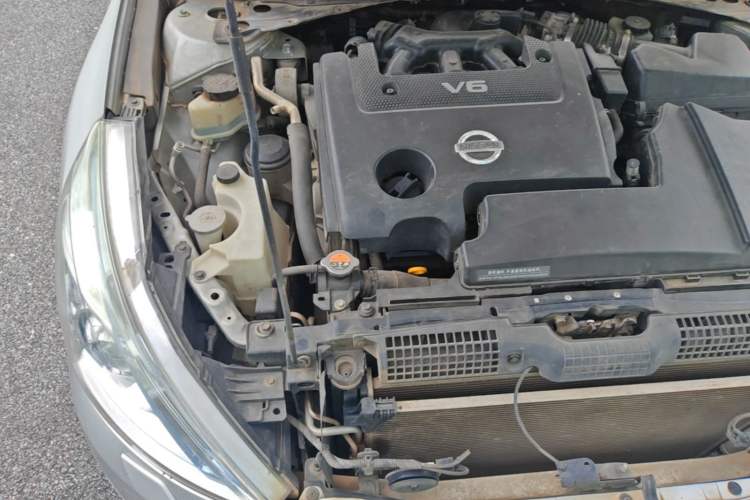 Used Nissan Teana 2011 2.5L XL Advanced Edition Engine Bay Right