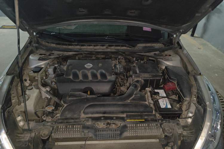 Used Nissan Teana 2011 2.0L XL Glory Edition Engine Bay