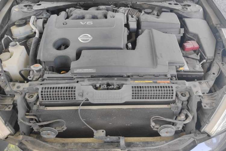 Used Nissan Teana 2011 2.5L XL Advanced Edition Engine Bay