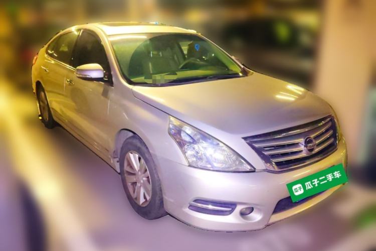 Used Nissan Teana 2011 2.0L XL Comfort Edition Front Right 45 Deg