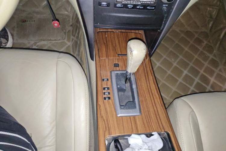 Used Nissan Teana 2011 2.5L XL Advanced Edition Gear Lever