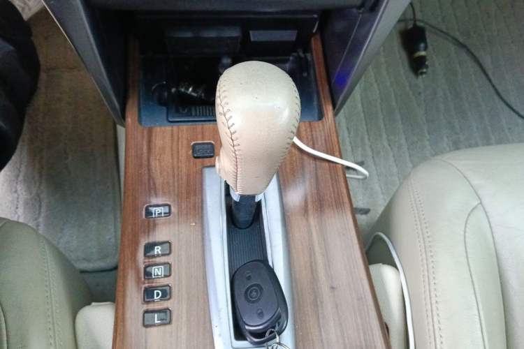 Used Nissan Teana 2011 2.5L XL Glory Edition Gear Lever