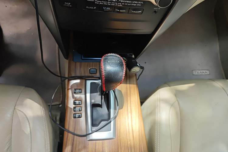 Used Nissan Teana 2011 2.5L XL Advanced Edition Gear Lever