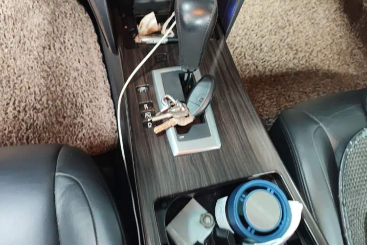 Used Nissan Teana 2011 Duke 2.5L XV Luxury Edition Gear Lever