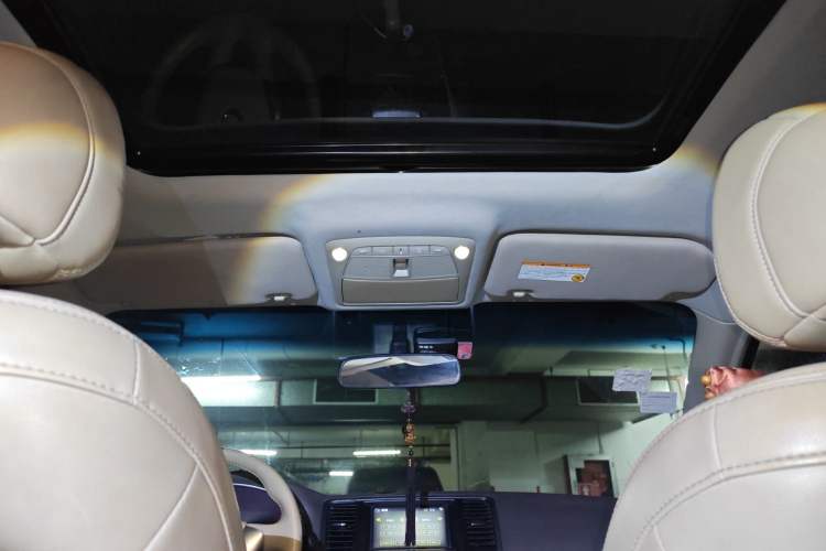 Used Nissan Teana 2011 2.0L XL Comfort Edition Headliner