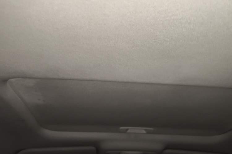 Used Nissan Teana 2011 2.0L XL Comfort Edition Headliner