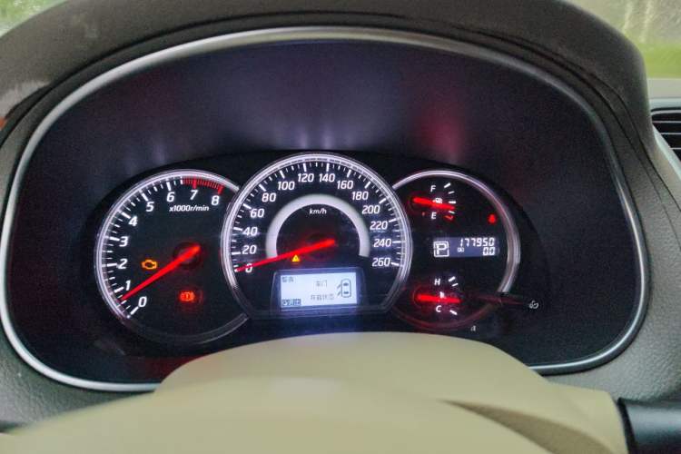 Used Nissan Teana 2011 2.5L XL Advanced Edition Instrument Cluster