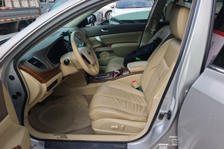 Used Nissan Teana 2011 2.0L XL Comfort Edition Left Front Seat