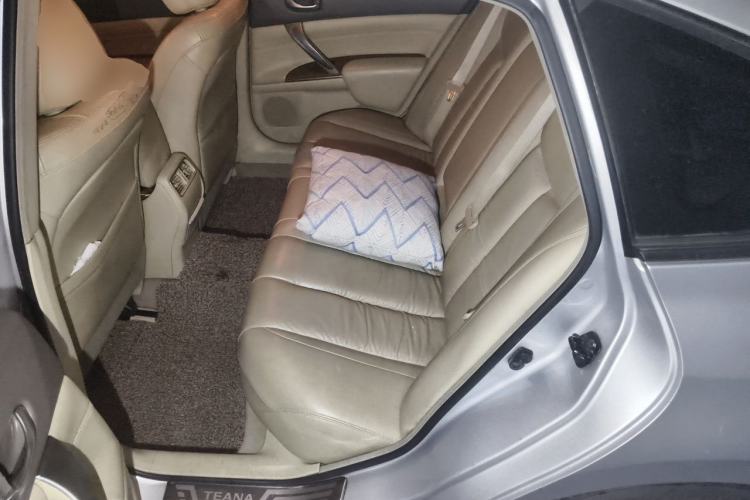Used Nissan Teana 2011 Duke 2.5L XV Luxury Edition Left Rear Seat