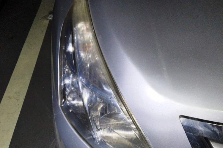 Used Nissan Teana 2011 2.0L XL Comfort Edition Right Front Headlight