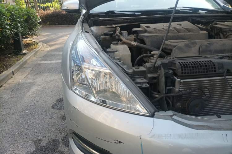 Used Nissan Teana 2011 2.0L XL Comfort Edition Right Front Headlight