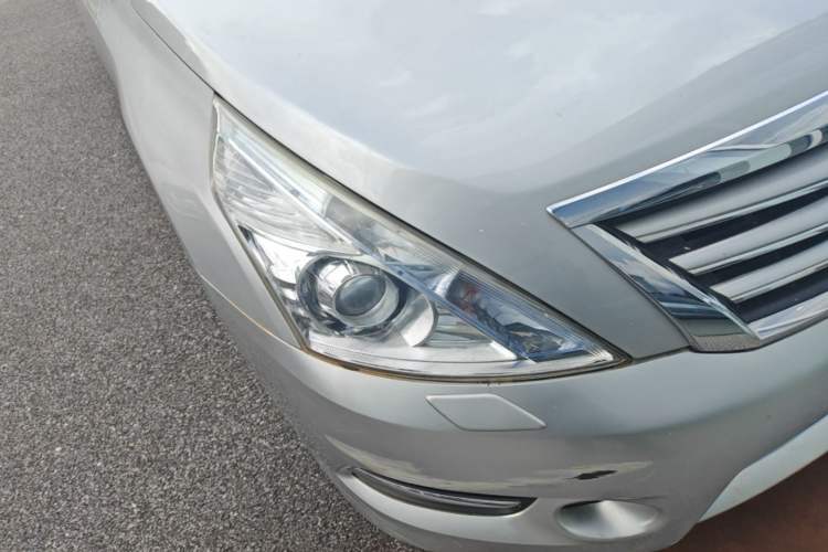 Used Nissan Teana 2011 2.5L XL Advanced Edition Right Front Headlight