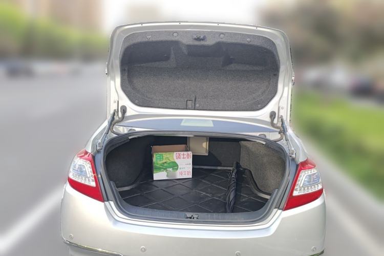 Used Nissan Teana 2011 2.5L XL Advanced Edition Trunk