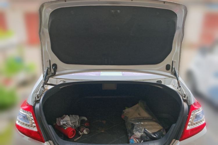 Used Nissan Teana 2011 2.0L XL Comfort Edition Trunk