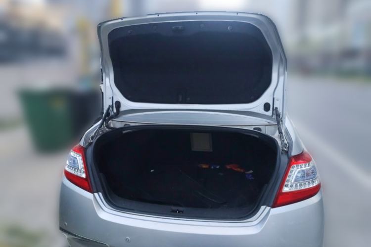 Used Nissan Teana 2011 2.0L XL Comfort Edition Trunk
