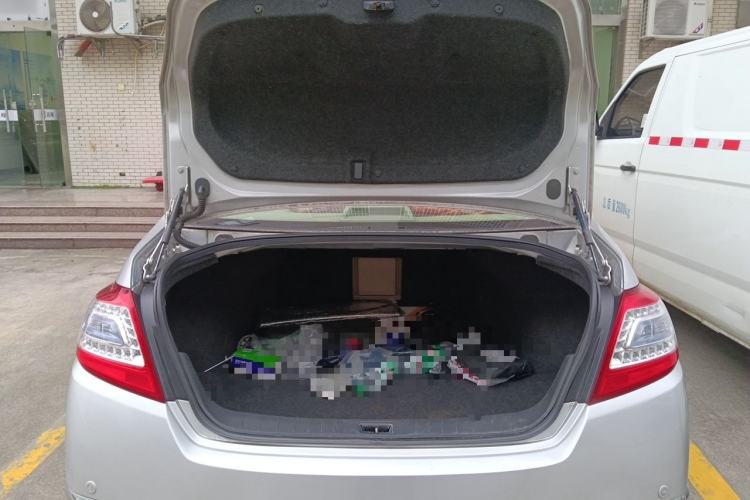 Used Nissan Teana 2011 2.5L XL Glory Edition Trunk