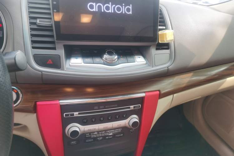 Used Nissan Teana 2011 2.0L XL Comfort Edition Audio And AC Panel