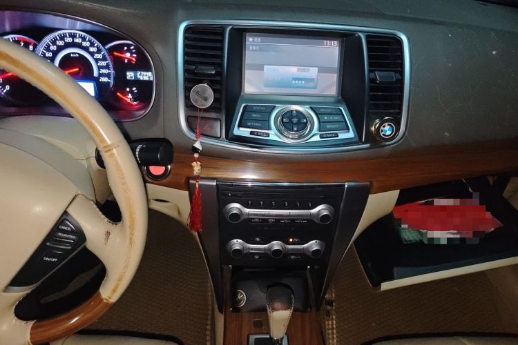 Used Nissan Teana 2011 Duke 2.5L XV Luxury Edition Audio And AC Panel