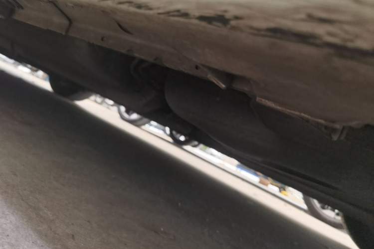 Used Nissan Teana 2011 2.5L XL Advanced Edition Chassis Rear Left
