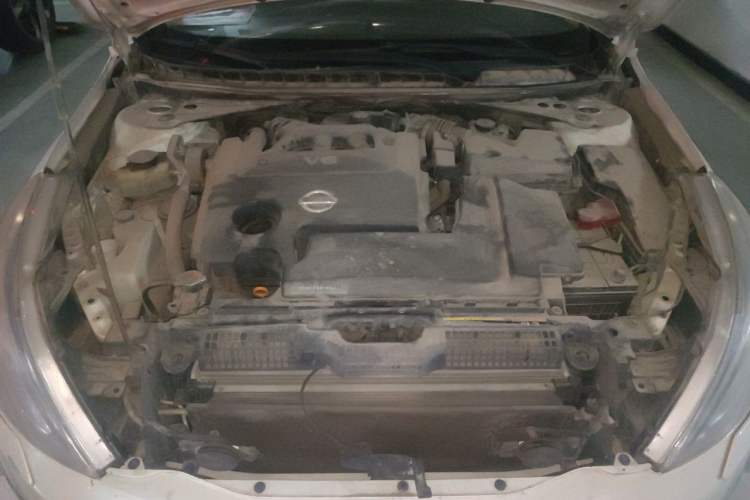 Used Nissan Teana 2011 Duke 2.5L XV Luxury Edition Engine Bay