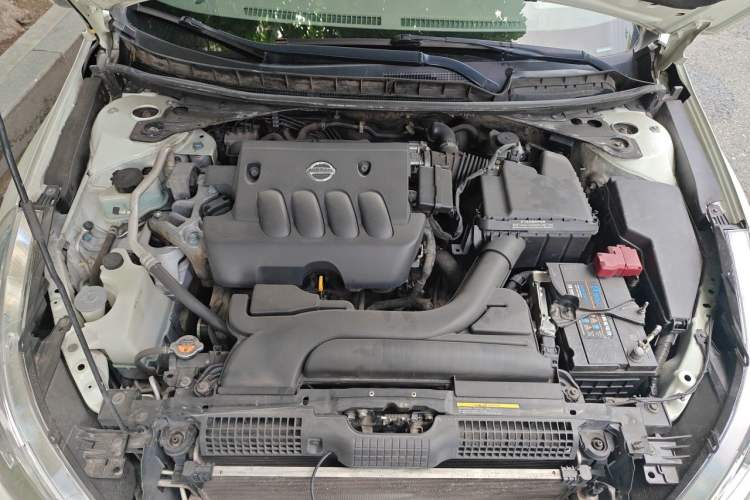 Used Nissan Teana 2011 2.0L XL Comfort Edition Engine Bay