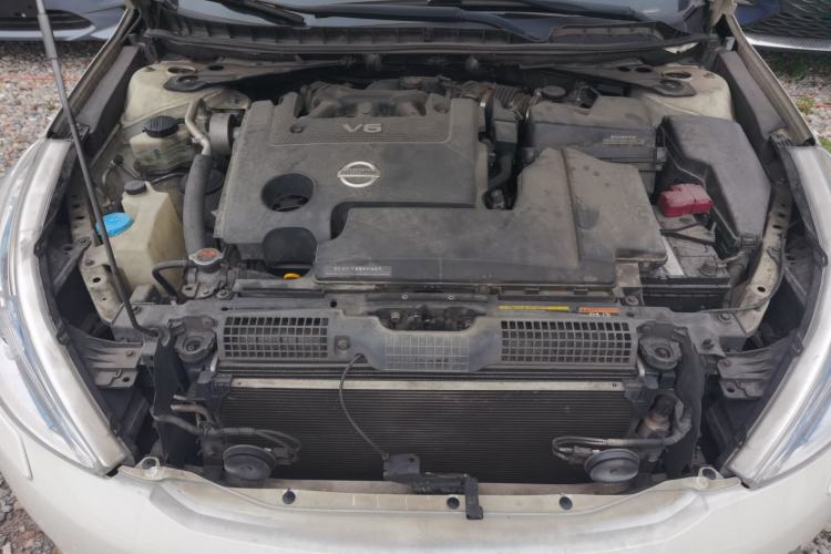 Used Nissan Teana 2011 2.5L XL Advanced Edition Engine Bay