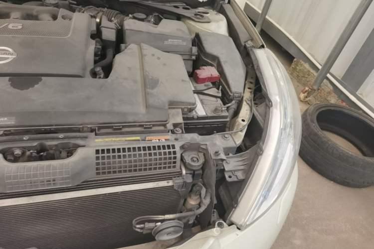 Used Nissan Teana 2011 2.5L XL Advanced Edition Engine Bay Left
