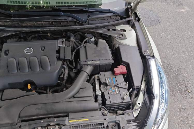 Used Nissan Teana 2011 2.0L XL Comfort Edition Engine Bay Left