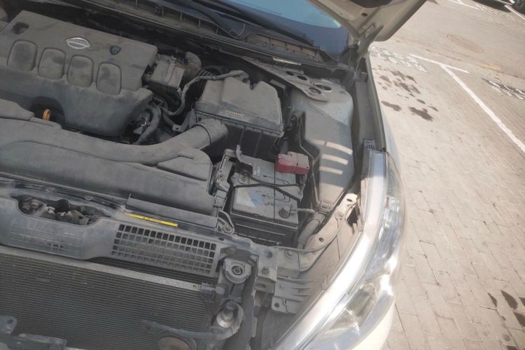 Used Nissan Teana 2011 2.0L XL Comfort Edition Engine Bay Left