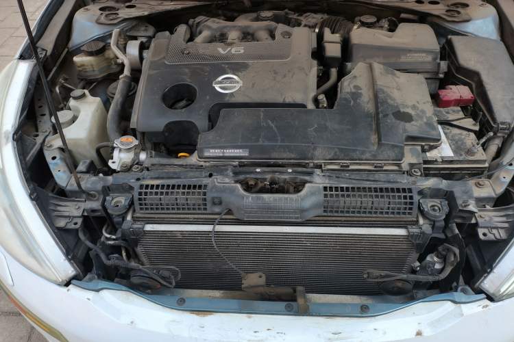 Used Nissan Teana 2011 2.5L XL-NAVI Smart Navigation Edition Engine Bay