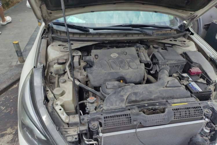 Used Nissan Teana 2011 2.0L XL Comfort Edition Engine Bay Right