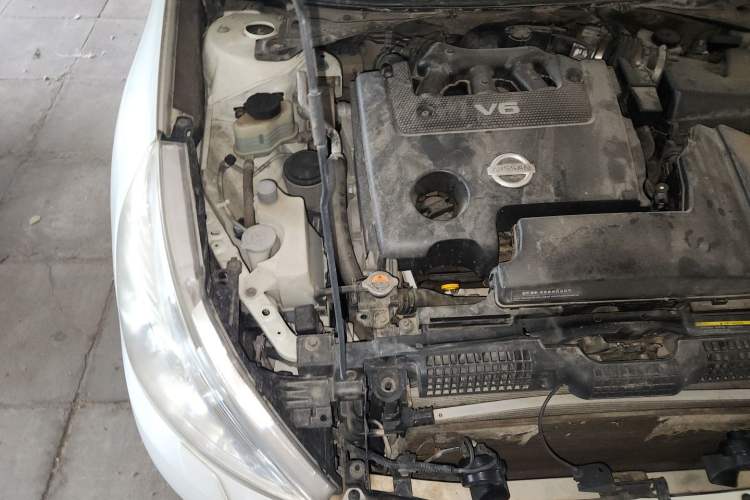 Used Nissan Teana 2011 2.5L XL Advanced Edition Engine Bay Right