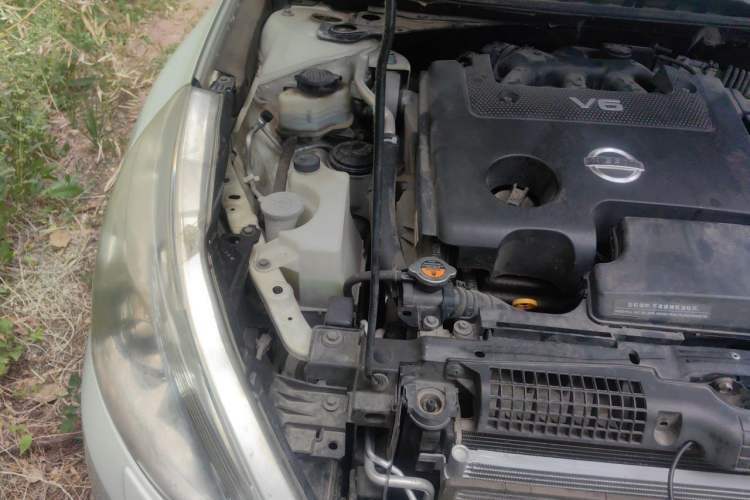 Used Nissan Teana 2011 2.5L XL Advanced Edition Engine Bay Right