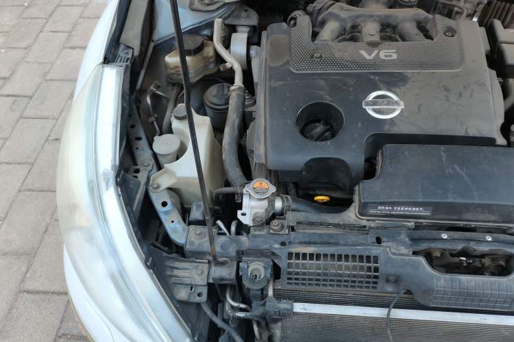 Used Nissan Teana 2011 2.5L XL-NAVI Smart Navigation Edition Engine Bay Right