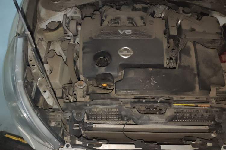 Used Nissan Teana 2011 Duke 2.5L XV Luxury Edition Engine Bay Right