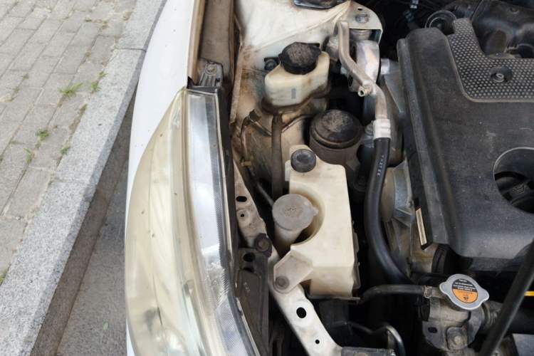 Used Nissan Teana 2011 2.5L XL Advanced Edition Engine Bay Right