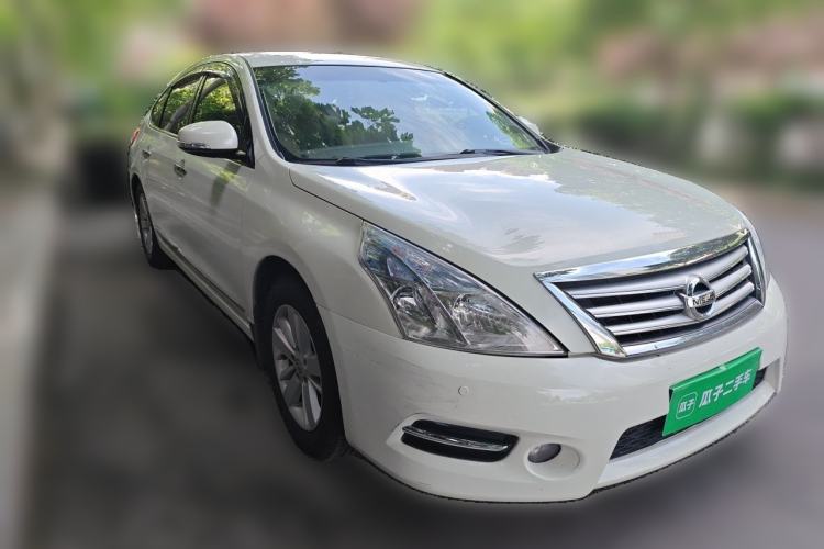 Used Nissan Teana 2011 2.0L XL Comfort Edition Front Right 45 Deg