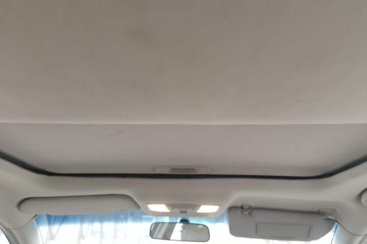 Used Nissan Teana 2011 2.5L XL Advanced Edition Headliner