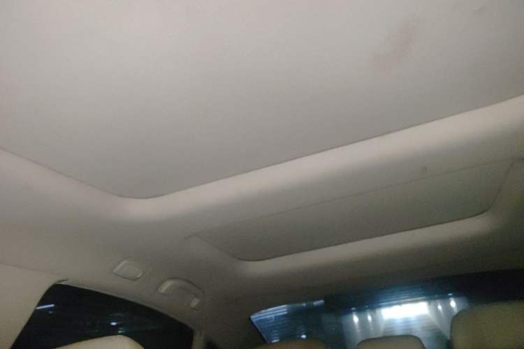 Used Nissan Teana 2011 Duke 2.5L XV Luxury Edition Headliner