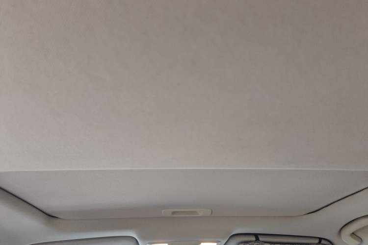 Used Nissan Teana 2011 2.0L XL Comfort Edition Headliner