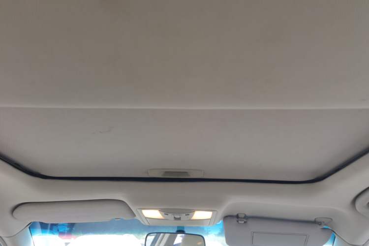 Used Nissan Teana 2011 2.5L XL Advanced Edition Headliner