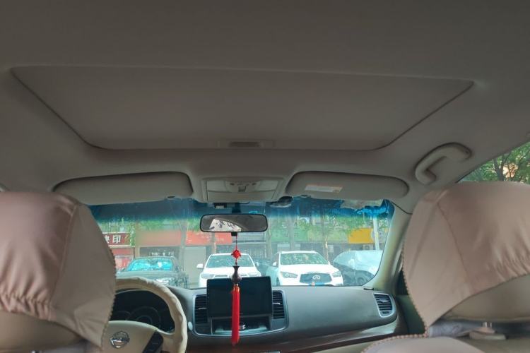 Used Nissan Teana 2011 2.5L XL Advanced Edition Headliner