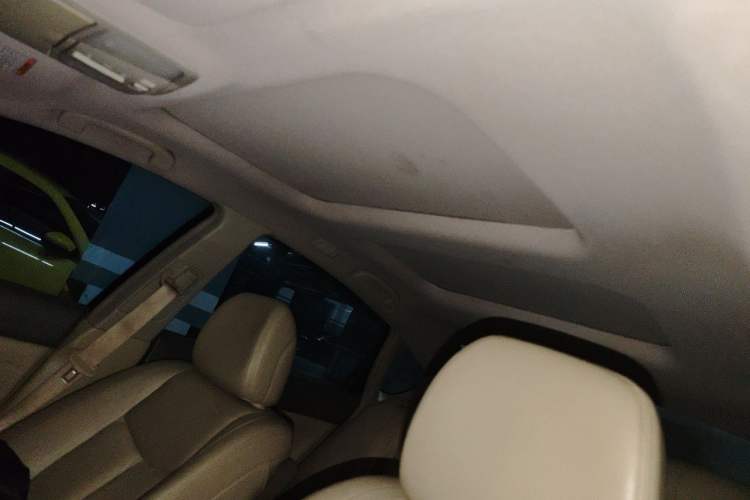 Used Nissan Teana 2011 Duke 2.5L XV Luxury Edition Headliner