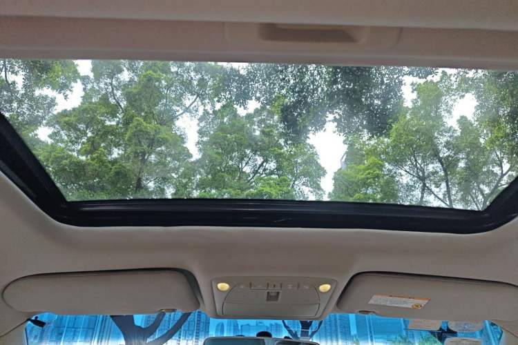 Used Nissan Teana 2011 2.5L XL Advanced Edition Headliner